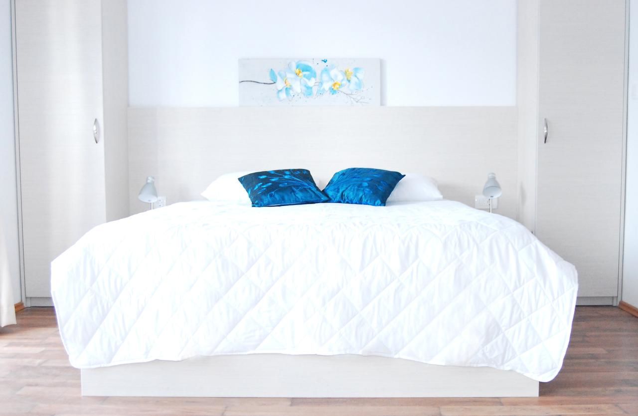 Отель Hotel Art Media Херцег-Нови