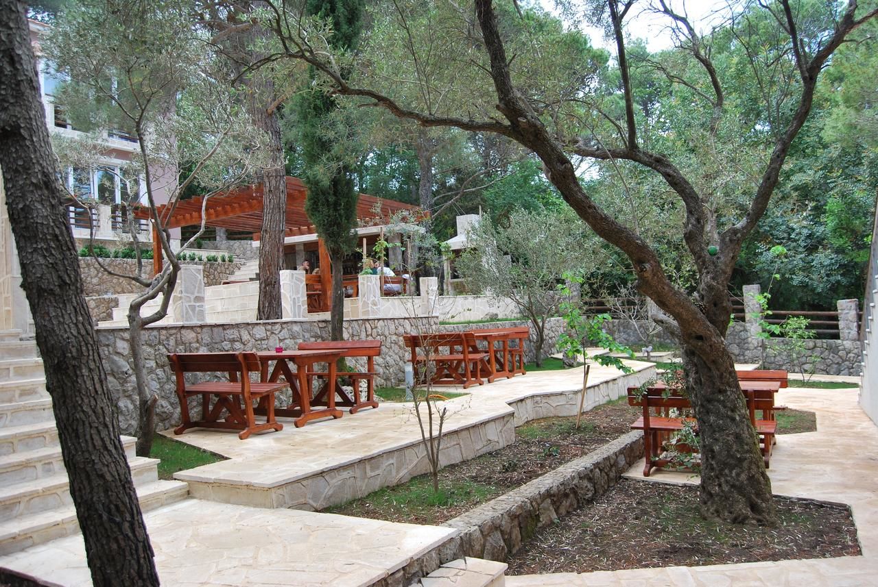 Отель Hotel Art Media Херцег-Нови-10