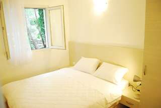 Отель Hotel Art Media Херцег-Нови Люкс с 1 спальней, террасой и видом на море-5