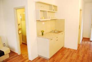 Отель Hotel Art Media Херцег-Нови Люкс с 1 спальней, террасой и видом на море-6