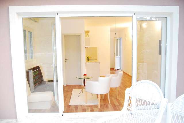 Отель Hotel Art Media Херцег-Нови-7